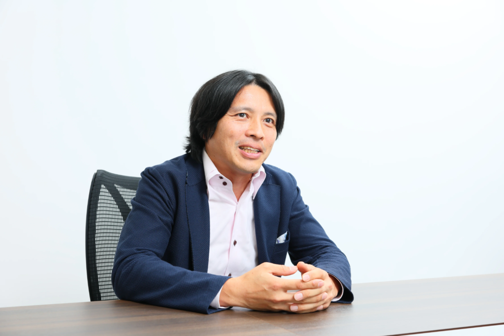 アバントグループ様 AeyeScan 導入事例
